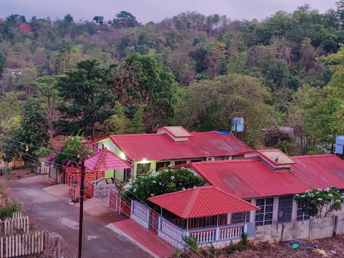 Jenjon Karjat Resort - One Bhk Premium Chalet With Optional Swimming Pool ภายนอก รูปภาพ